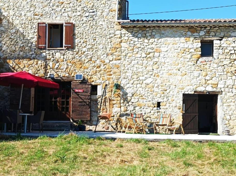 Maison De Caractere En Pierre Триганс Екстер'єр фото